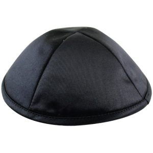 כיפה סטן דלוקס שחור 20 ס"מ עם מקום לסיכה