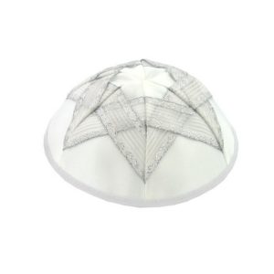 כיפה סטן 19 סמ מגן דוד כסף סרט מקושט