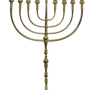 חנוכייה מהודרת ענקית ומוזהבת גובה 166 ס"מ