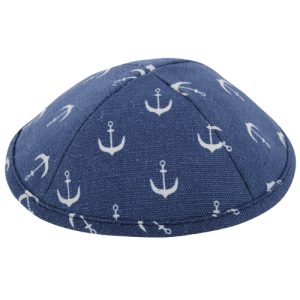 כיפה בד 19 ס"מ כחול עם עוגן