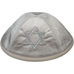 כיפה קטיפה "ארט-מן" עם ריקמה מגן דוד גודל 4 - פנינה