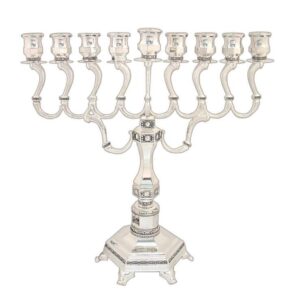 חנוכיה  מהודרת דגם "יהלום" מיוחדת