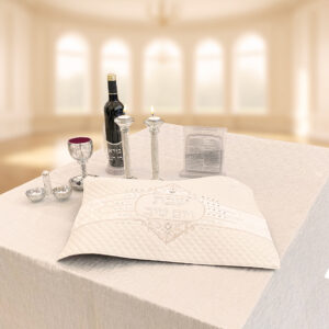 מפת שולחן מהודרת 140*220 ס"מ