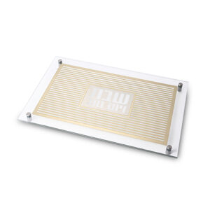 מגש חלה זכוכית עם פלקטה זהב קווים אופקיים 42X29 ס"מ