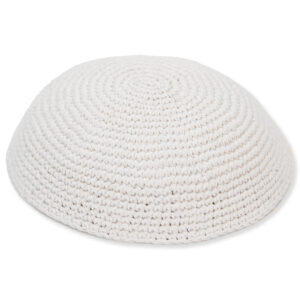 כיפה סרוגה 18 ס"מ לבן חלק - 12 יח