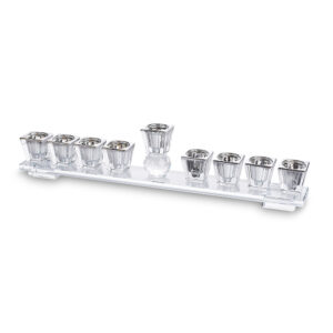 פריץ 409 חנוכיית קריסטל מהודרת עם בסיס 7x33 ס"מ - שקוף וכסף